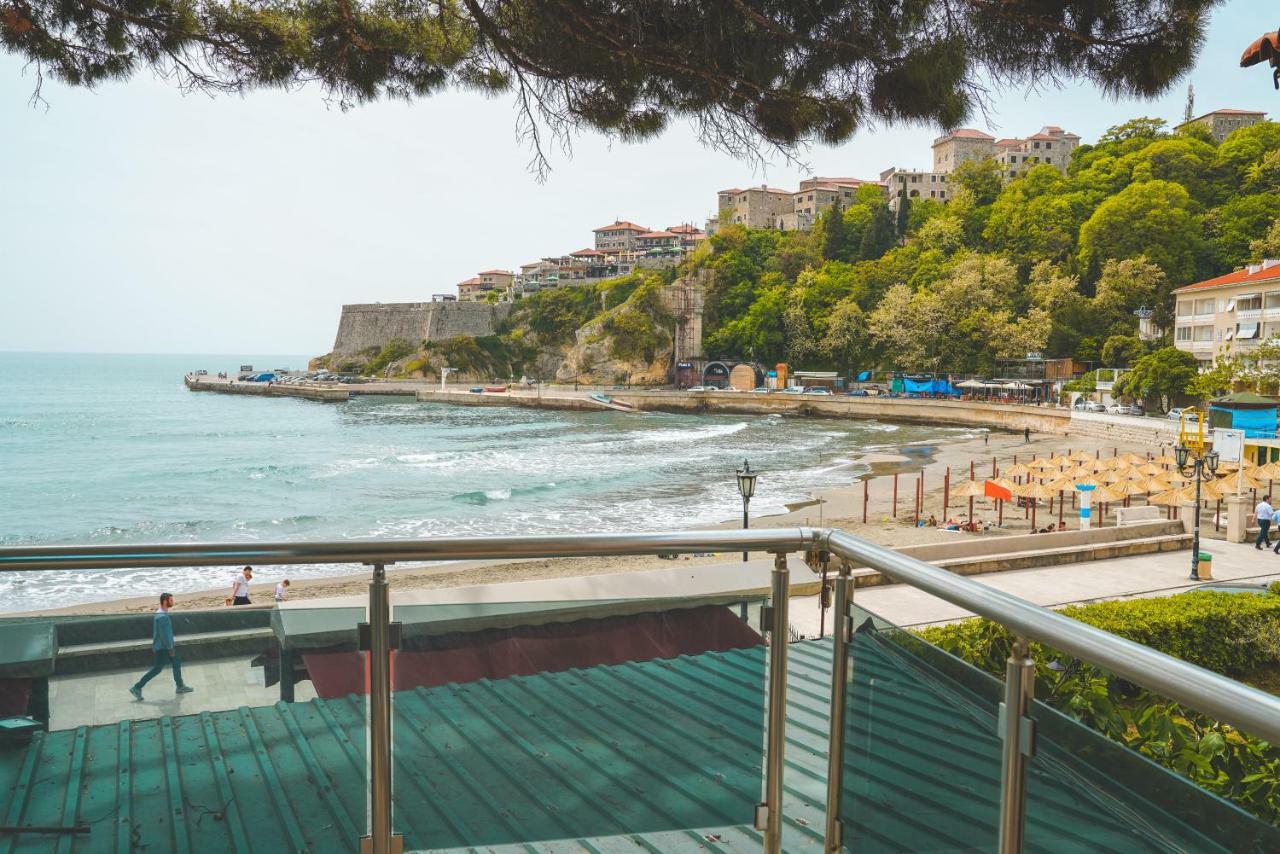 Riva Bed and Breakfast Ulcinj Exterior foto